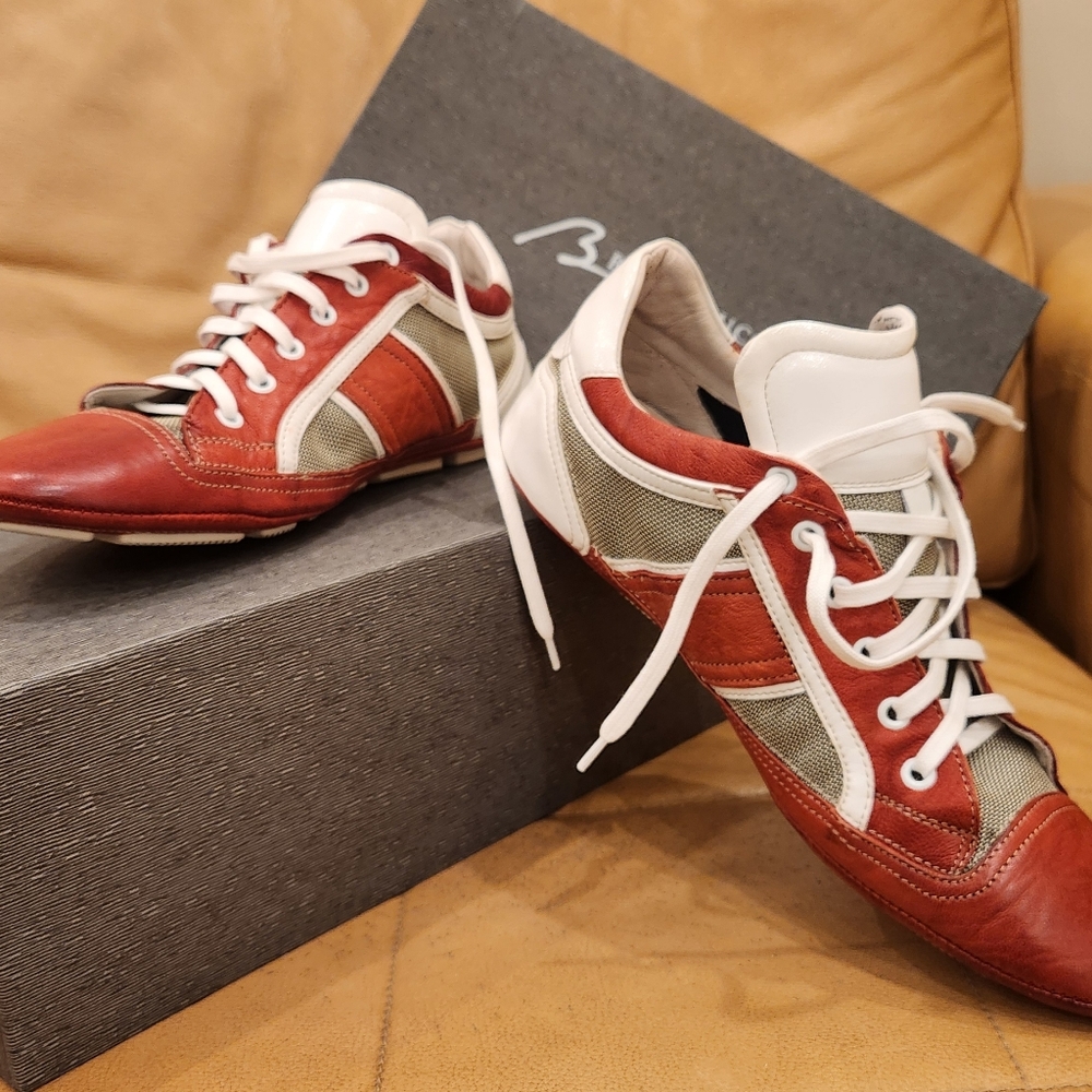 Bacco Bucci Red and White Sneakers Retro-Inspired Design - Picture 7 of 7